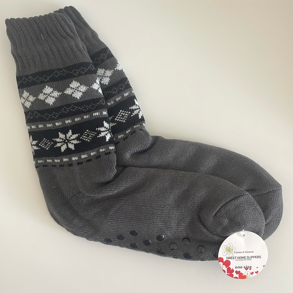 NWT Lanleo Grey Snowflake Sherpa-Lined Grip Men's Socks